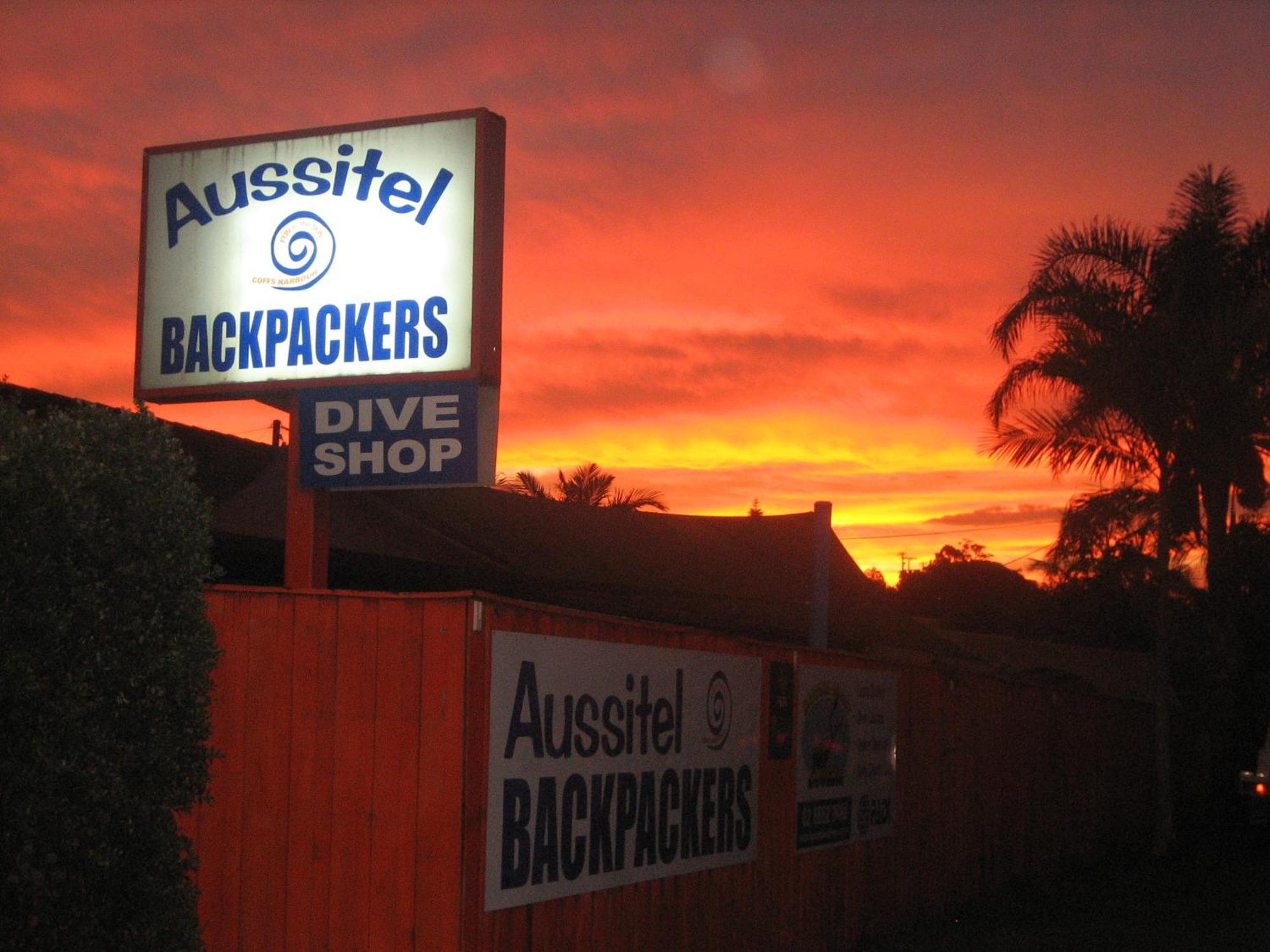 Aussitel Backpackers Pansiyon Coffs Harbour Dış mekan fotoğraf